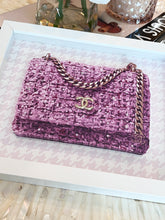 Load image into Gallery viewer, Pop Up Embellished Designer Purse Shadow Box Frame